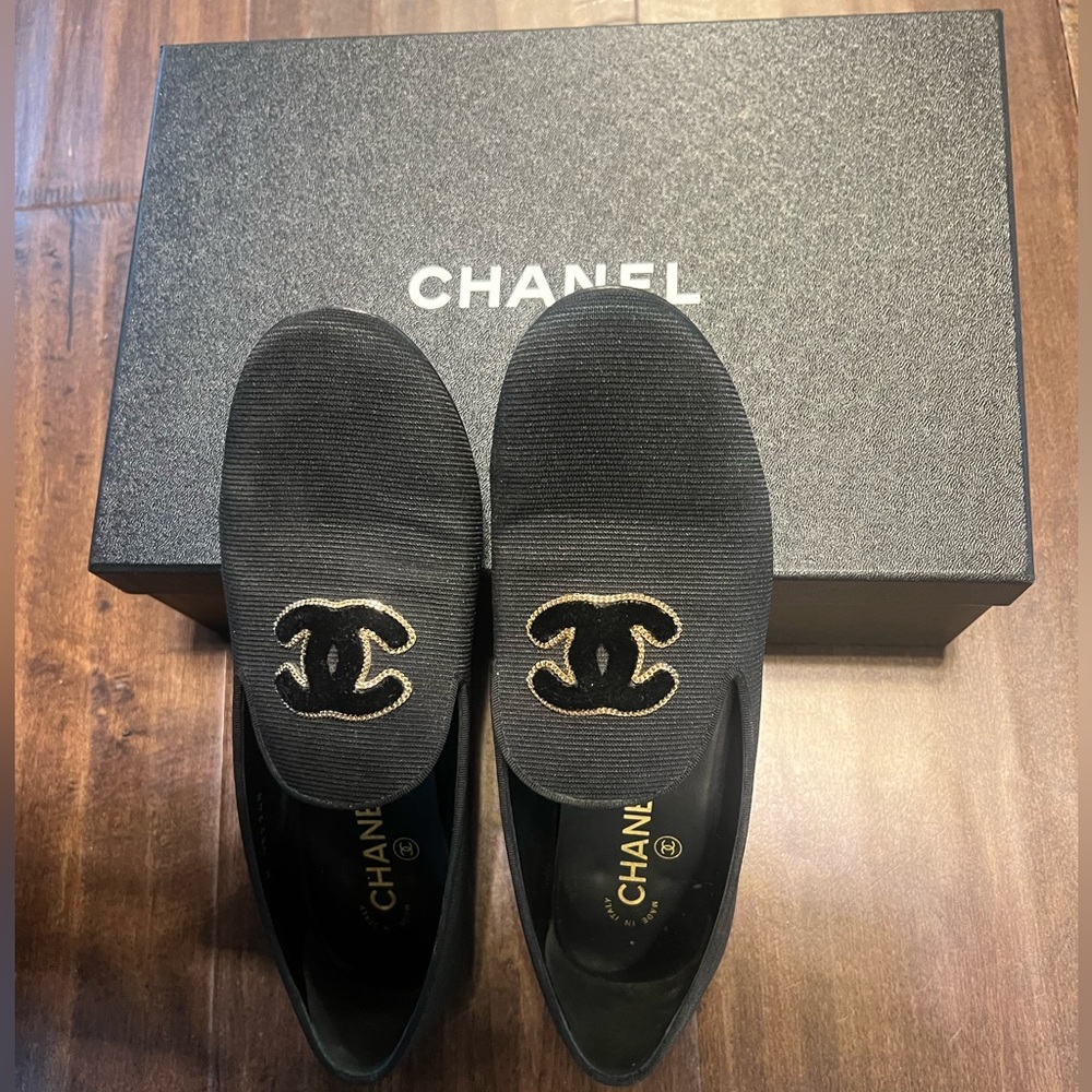 CHANEL Black Loafers with Gold Detailing